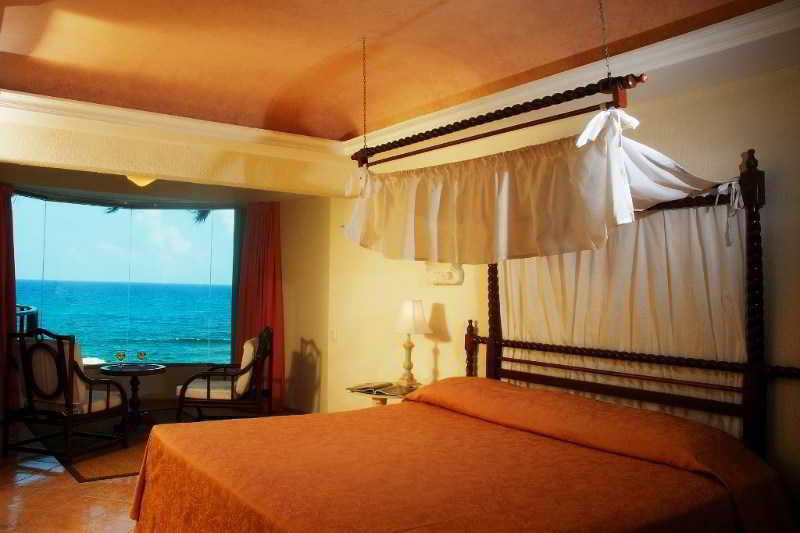 Hotel Playa La Media Luna Isla Mujeres Esterno foto