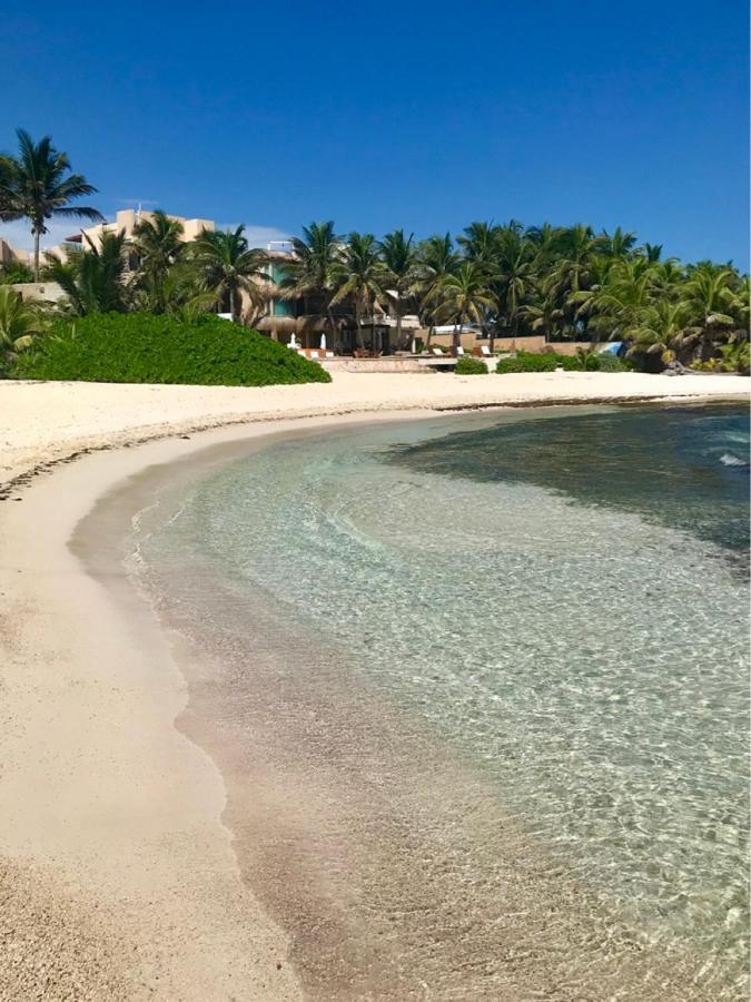 Hotel Playa La Media Luna Isla Mujeres Esterno foto